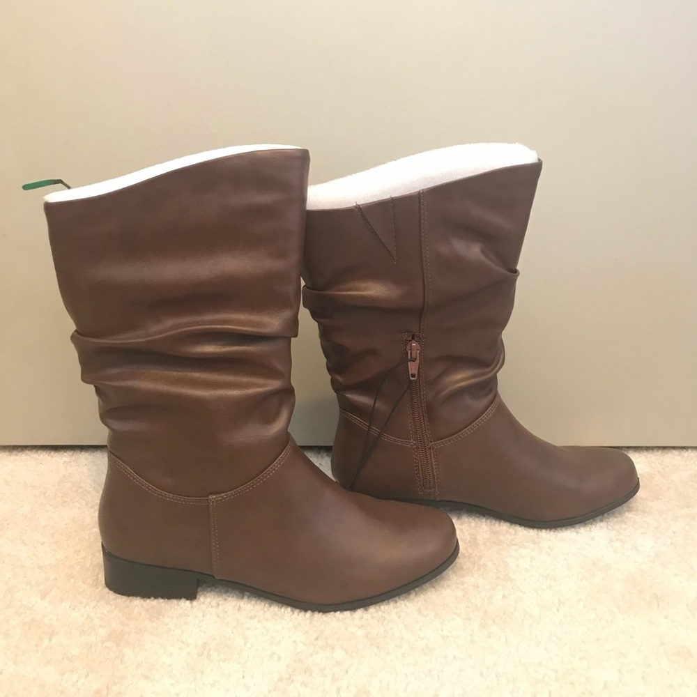 Women’s Brown Mid-Rise Leather Boots